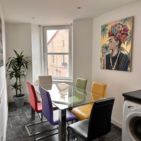 3-Bedroom Flat In The City Centre Next To The River Ness Inverness Exterior foto